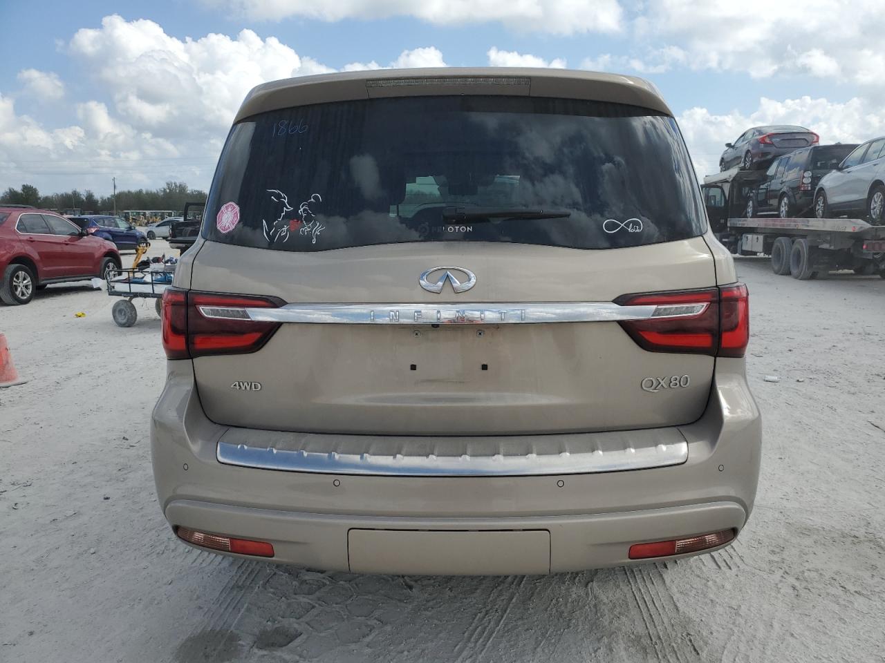 2020 Infiniti QX80 - Image 6