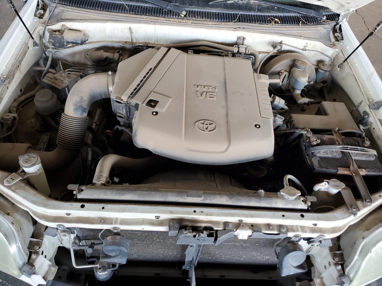 2005 Toyota Tundra - Image 11
