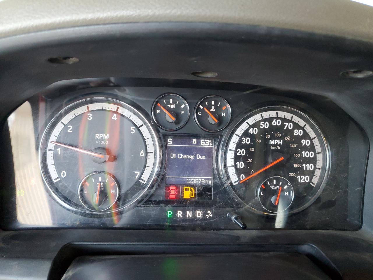 2012 Dodge RAM - Image 9