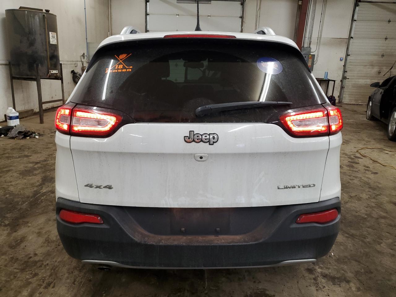 2016 Jeep Grand Cherokee - Image 6