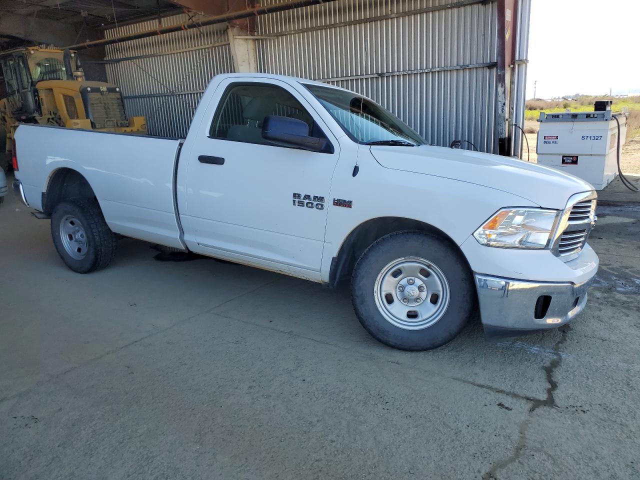2017 RAM 1500 - Image 4