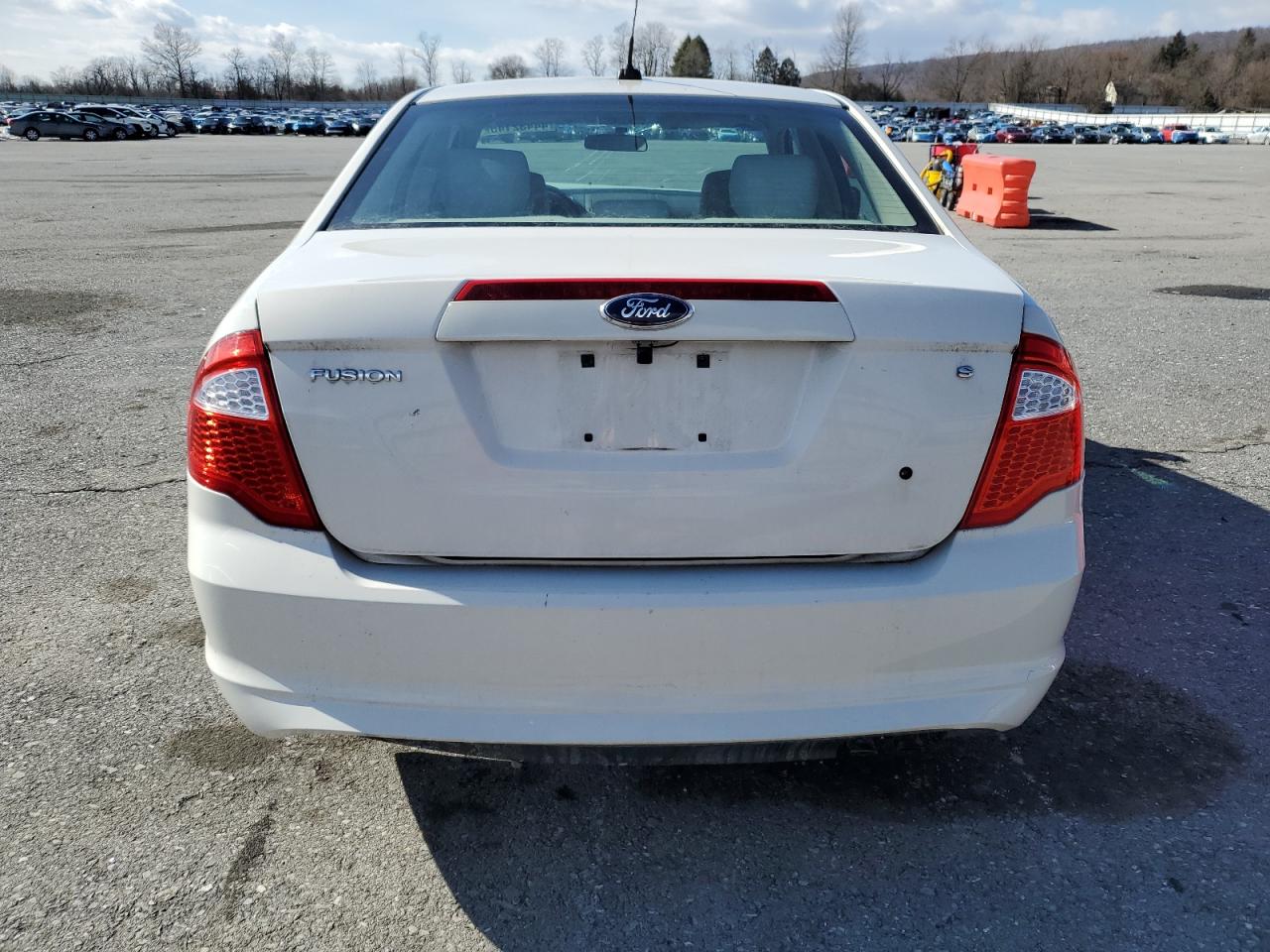 2011 Ford Fusion - Image 6