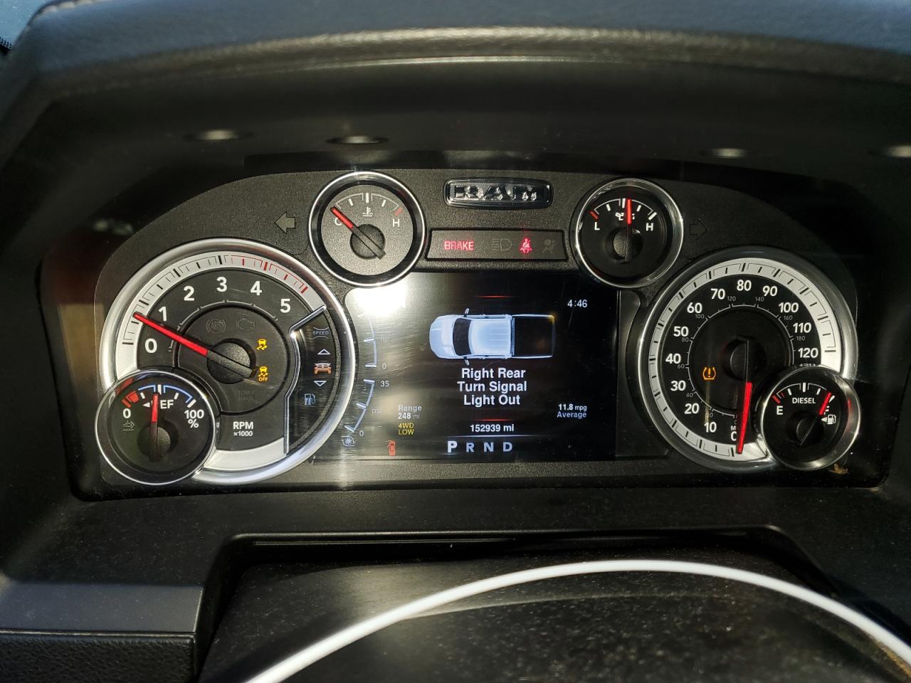 2016 RAM 2500 - Image 9