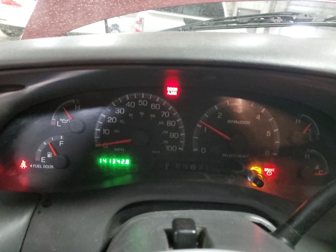 2004 Ford F-150 - Image 9