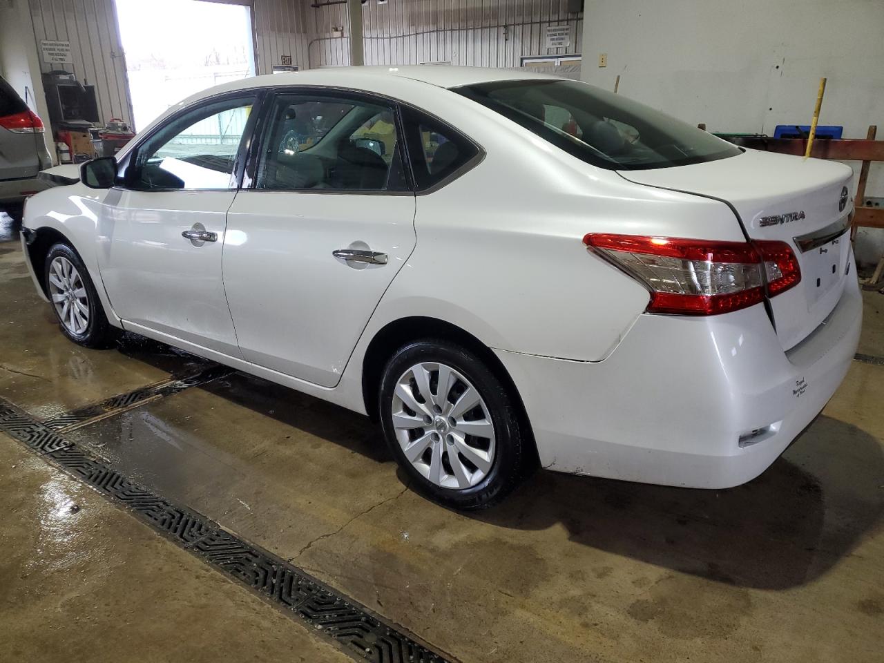 2013 Nissan Sentra - Image 2