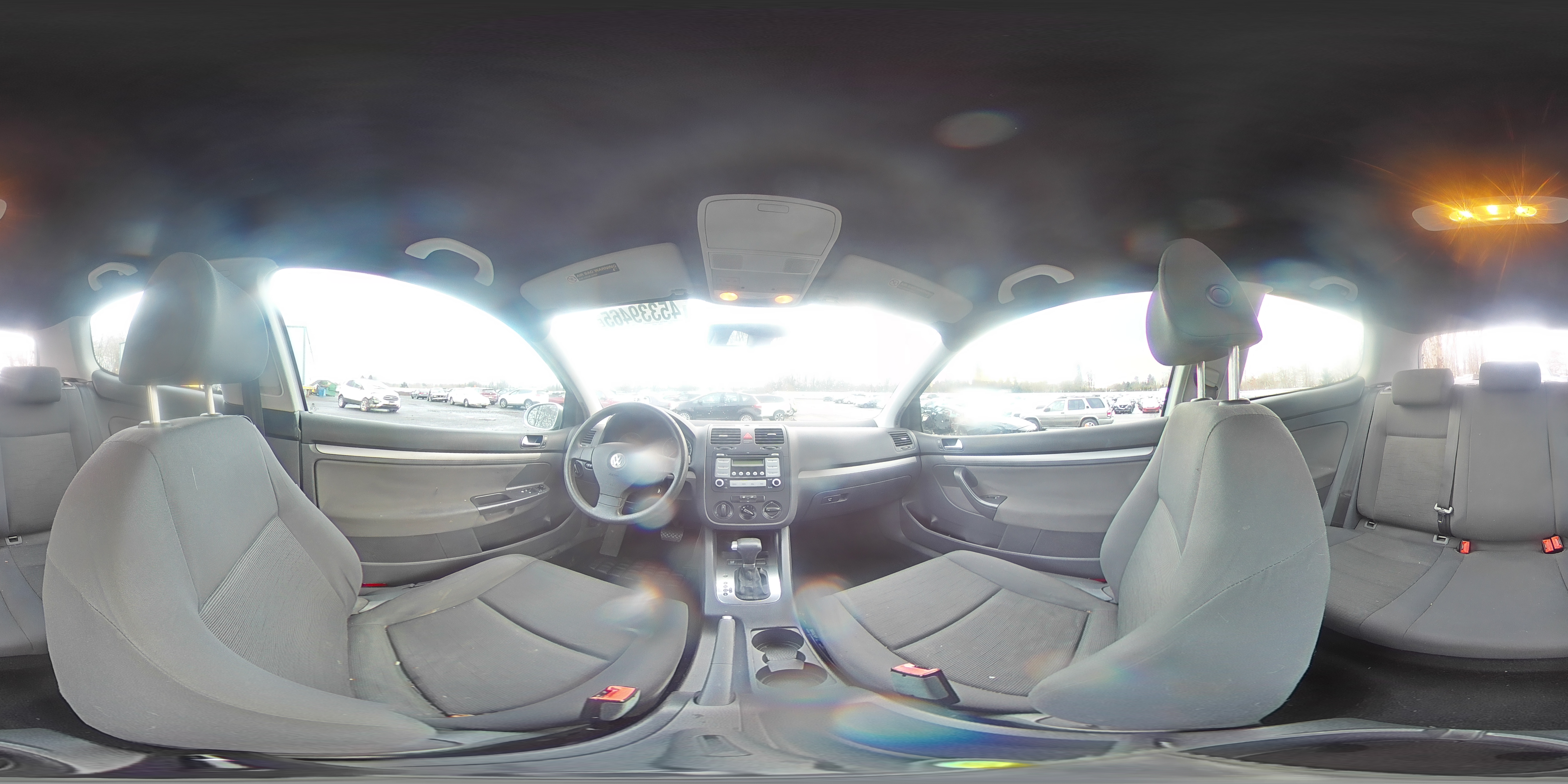 2008 Volkswagen Golf - Image 13