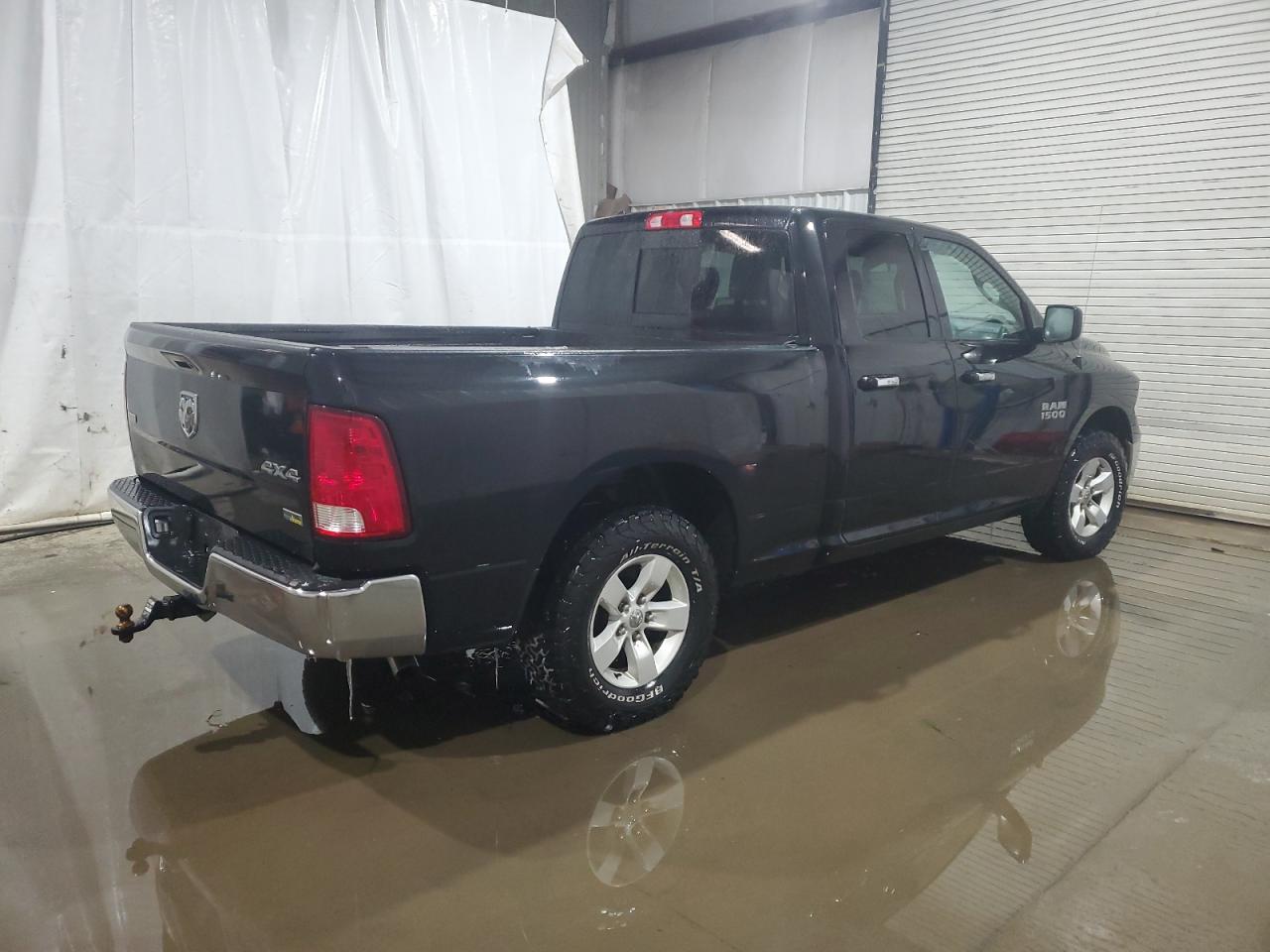 2017 RAM 1500 - Image 3