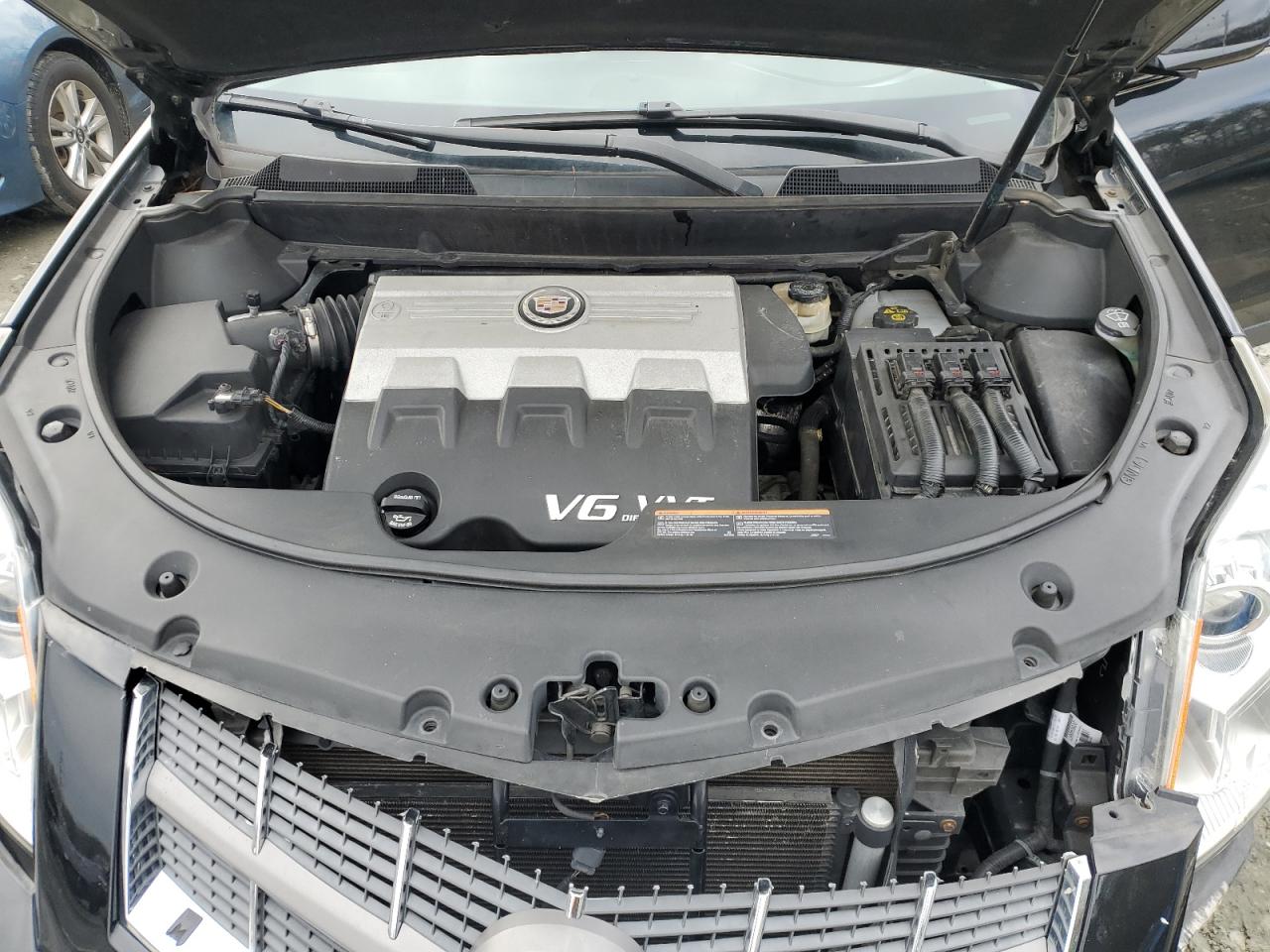 2010 Cadillac SRX - Image 13