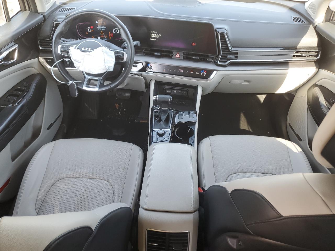 2023 Kia Sportage - Image 8