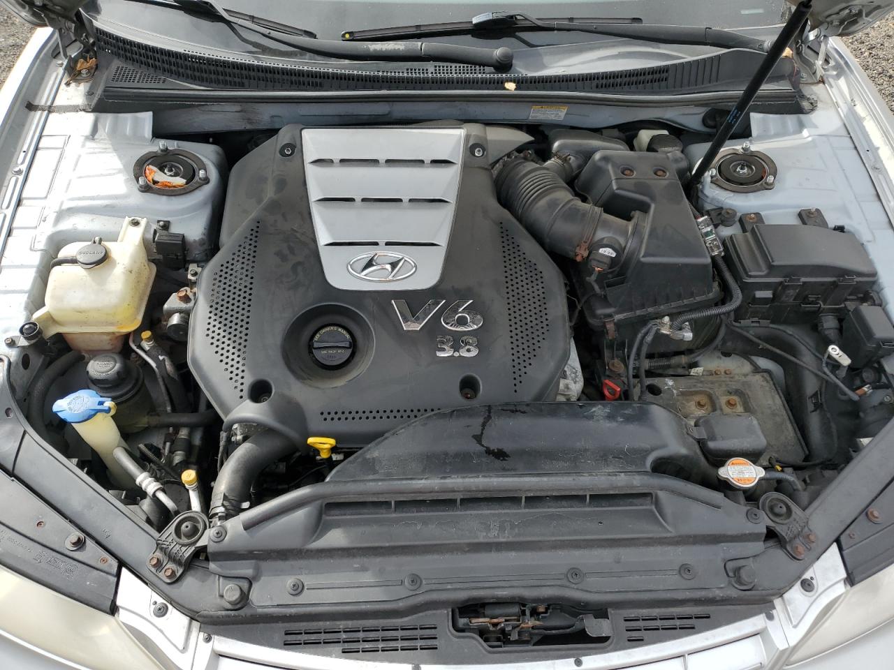 2008 Hyundai Azera - Image 11