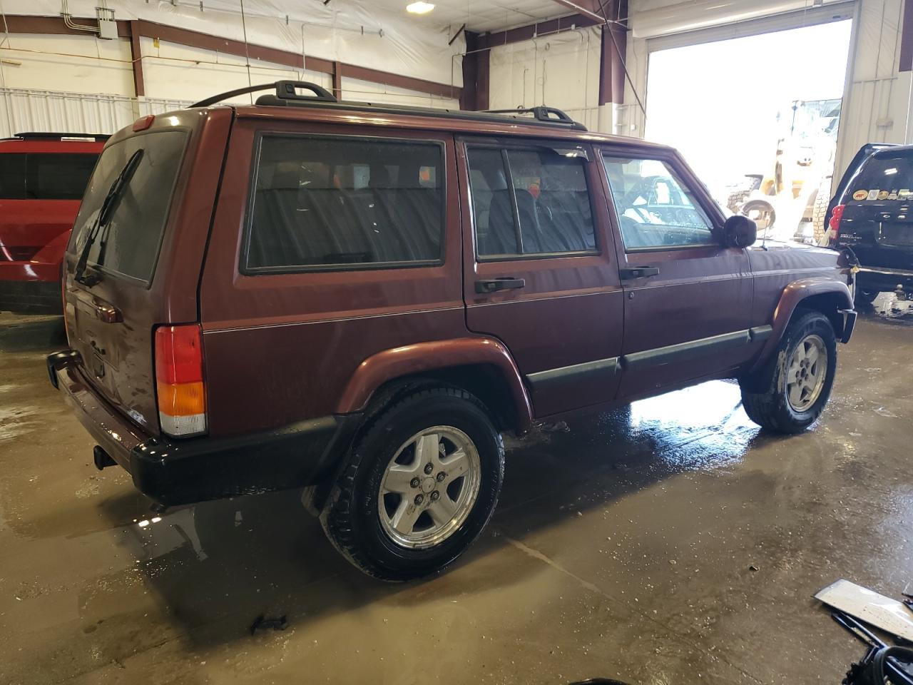 2001 Jeep Grand Cherokee - Image 3