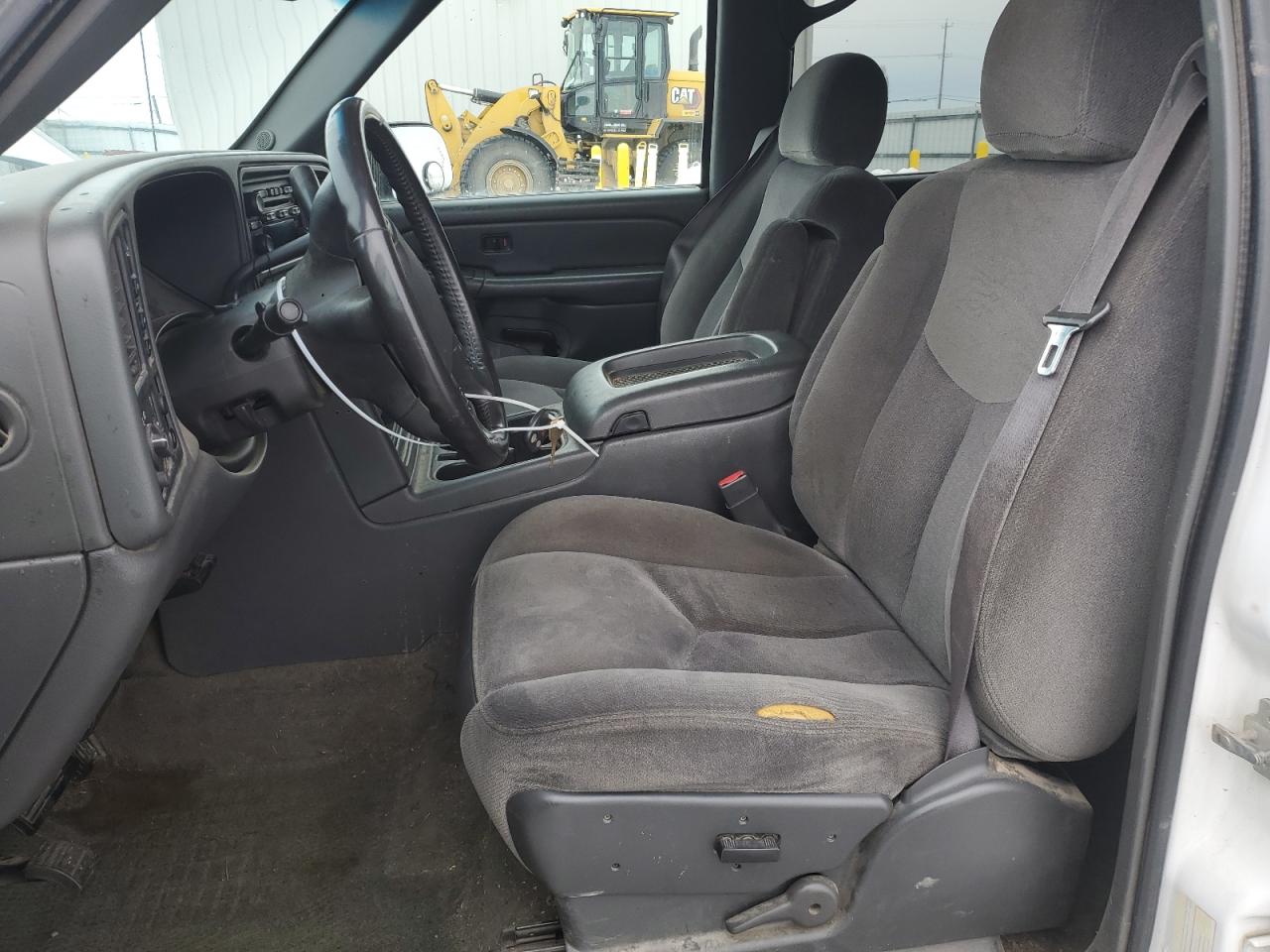 2005 GMC Sierra - Image 7