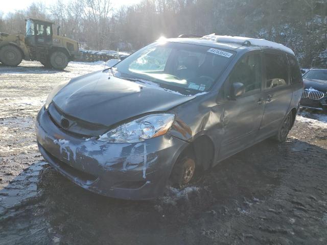 2010 Toyota Sienna Ce