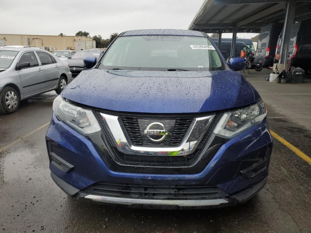 2017 Nissan Rogue - Image 5