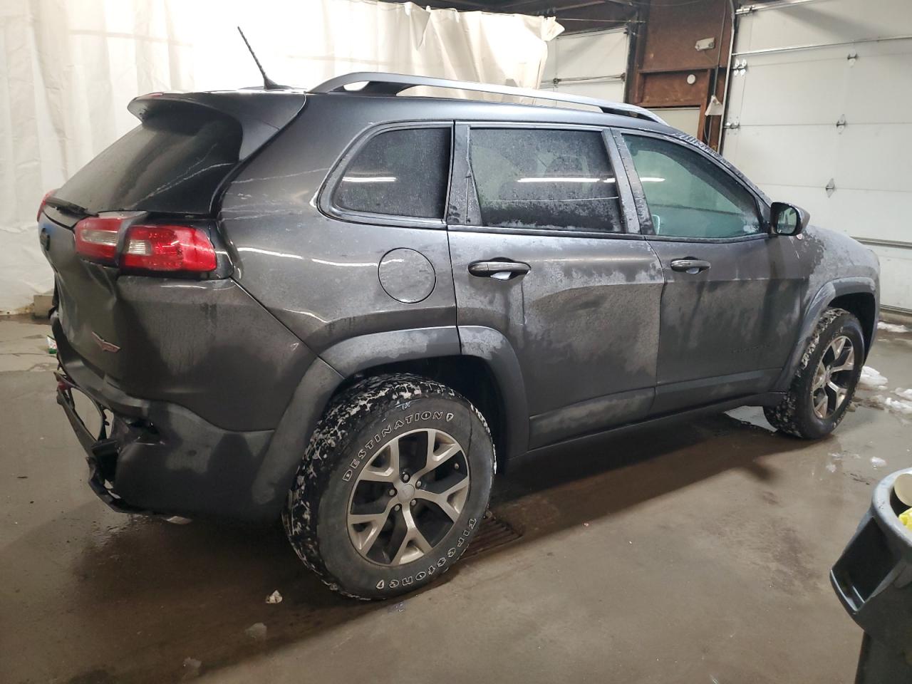 2015 Jeep Cherokee - Image 3