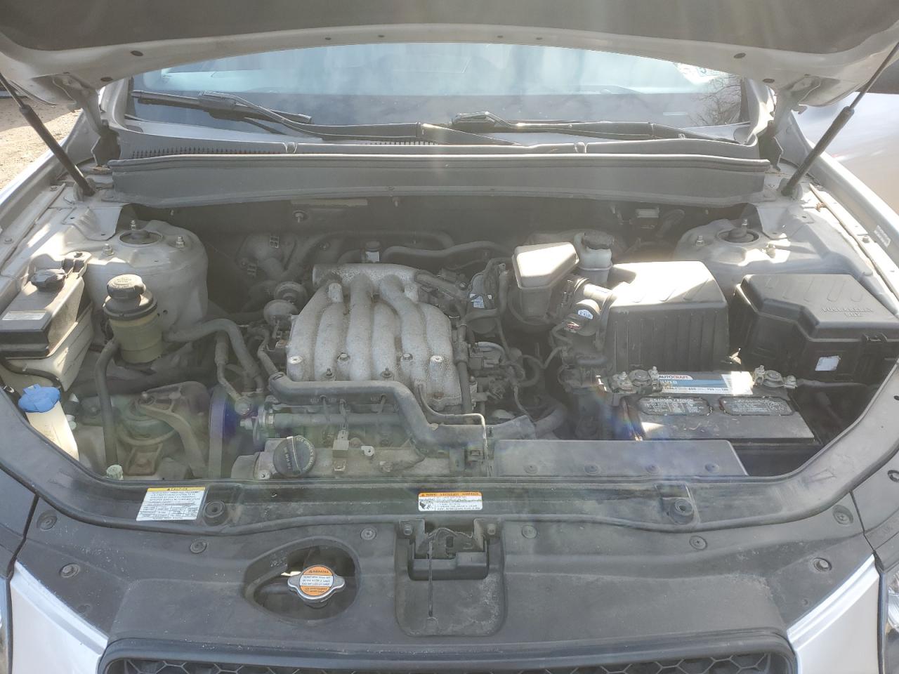 2009 Hyundai Santa Fe - Image 12