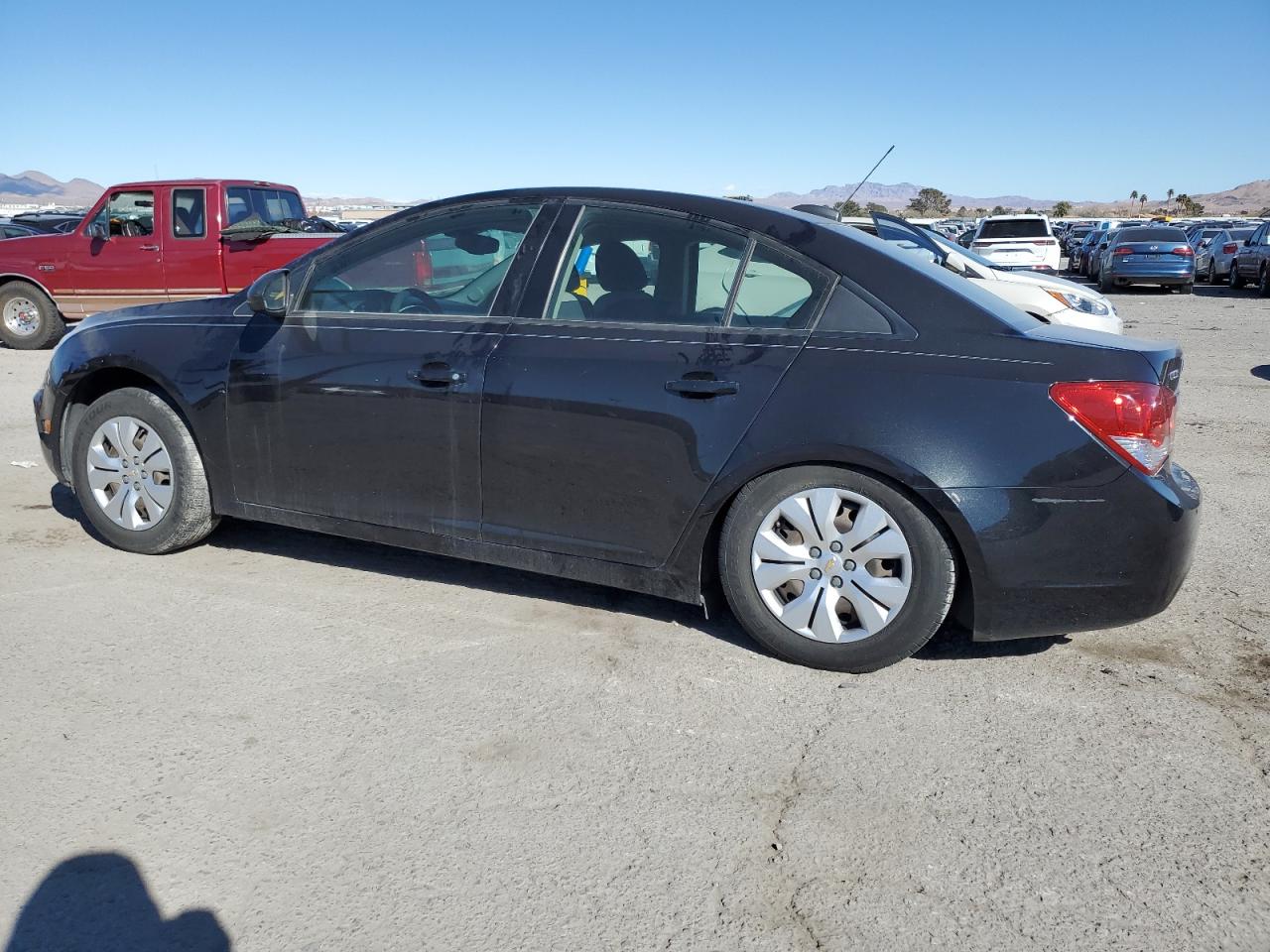 2015 Chevrolet Cruze - Image 2