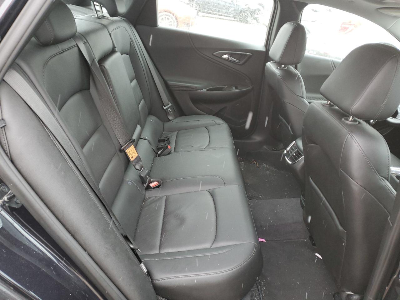 2023 Chevrolet Malibu - Image 10