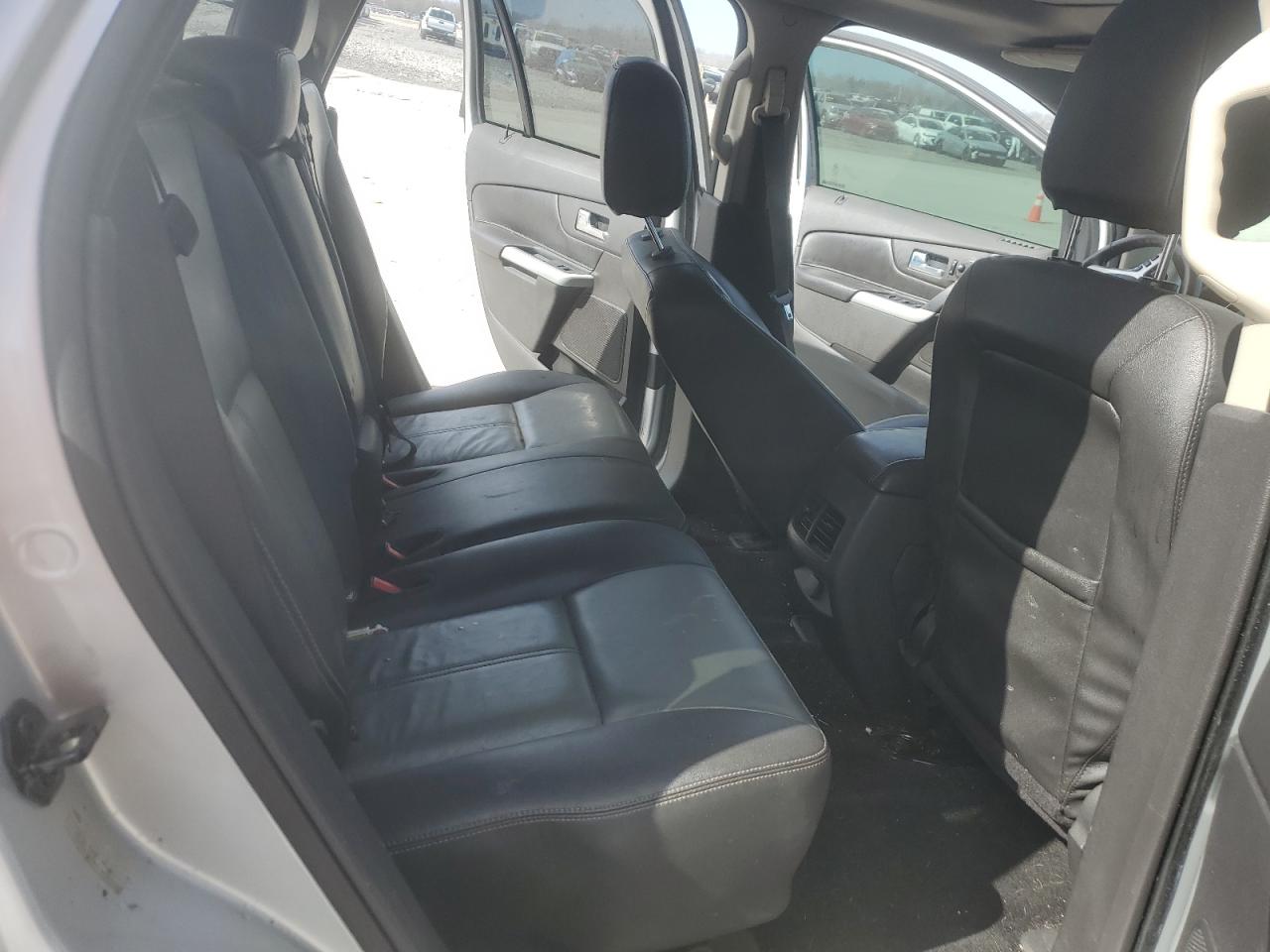 2014 Ford Edge - Image 11