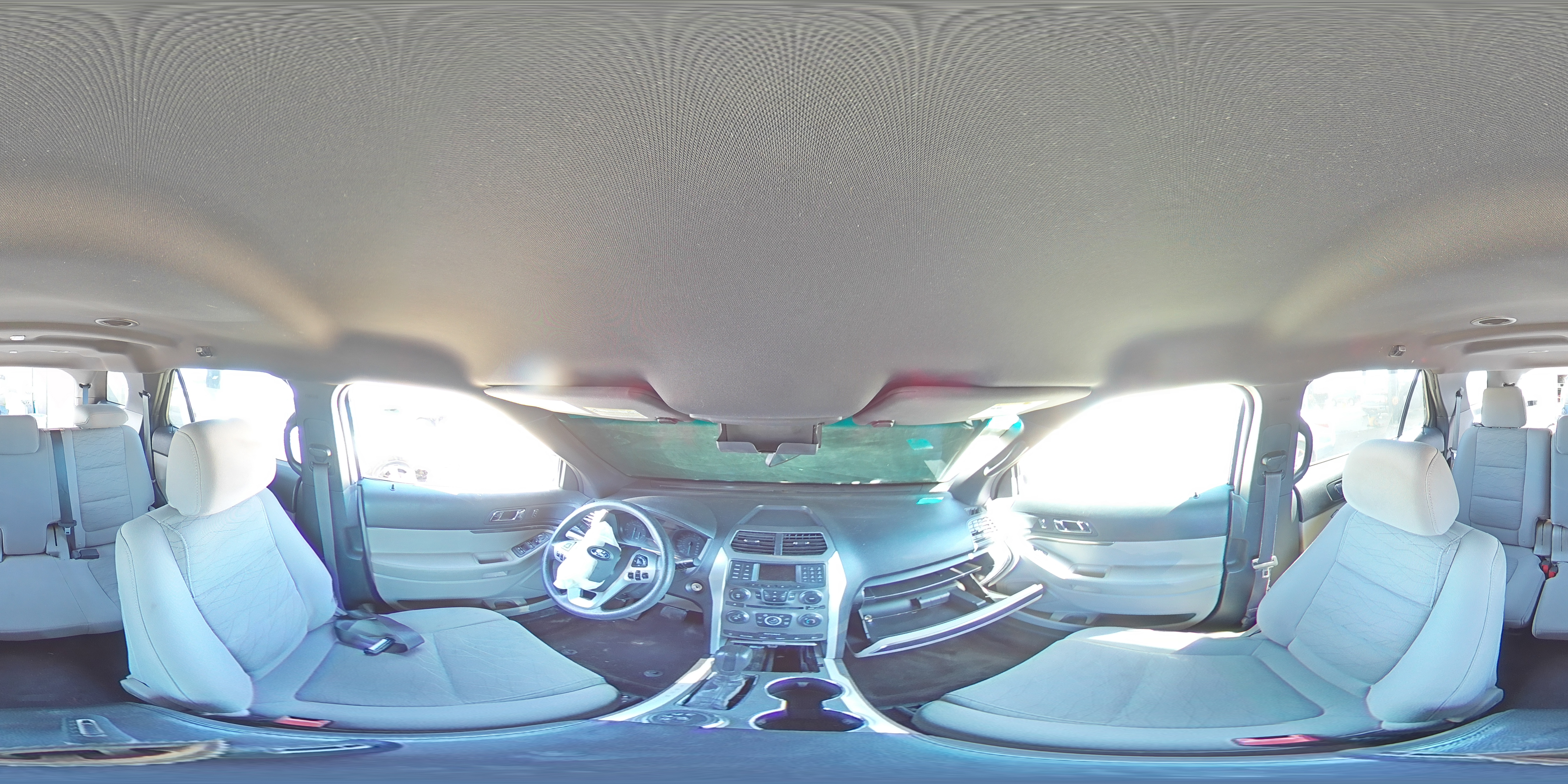 2015 Ford Explorer - Image 16