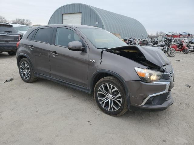 MITSUBISHI OUTLANDER 2017 Серый