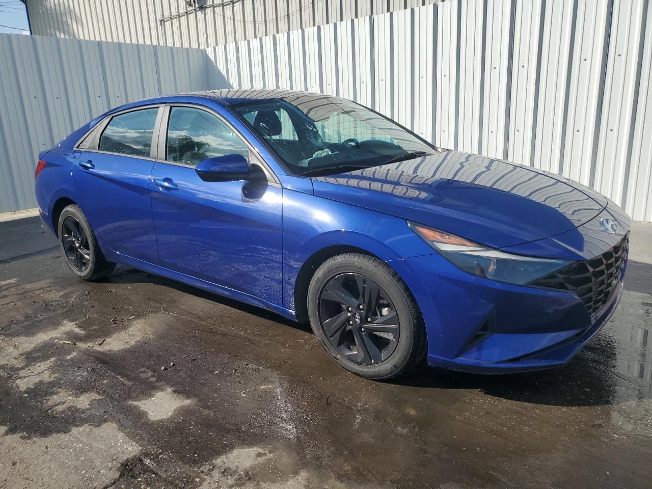 2021 Hyundai Elantra - Image 4