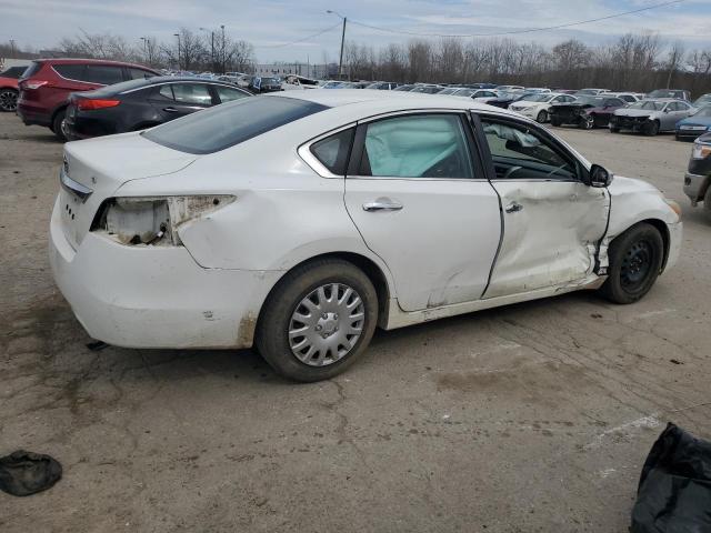 Седаны NISSAN ALTIMA 2015 Белый