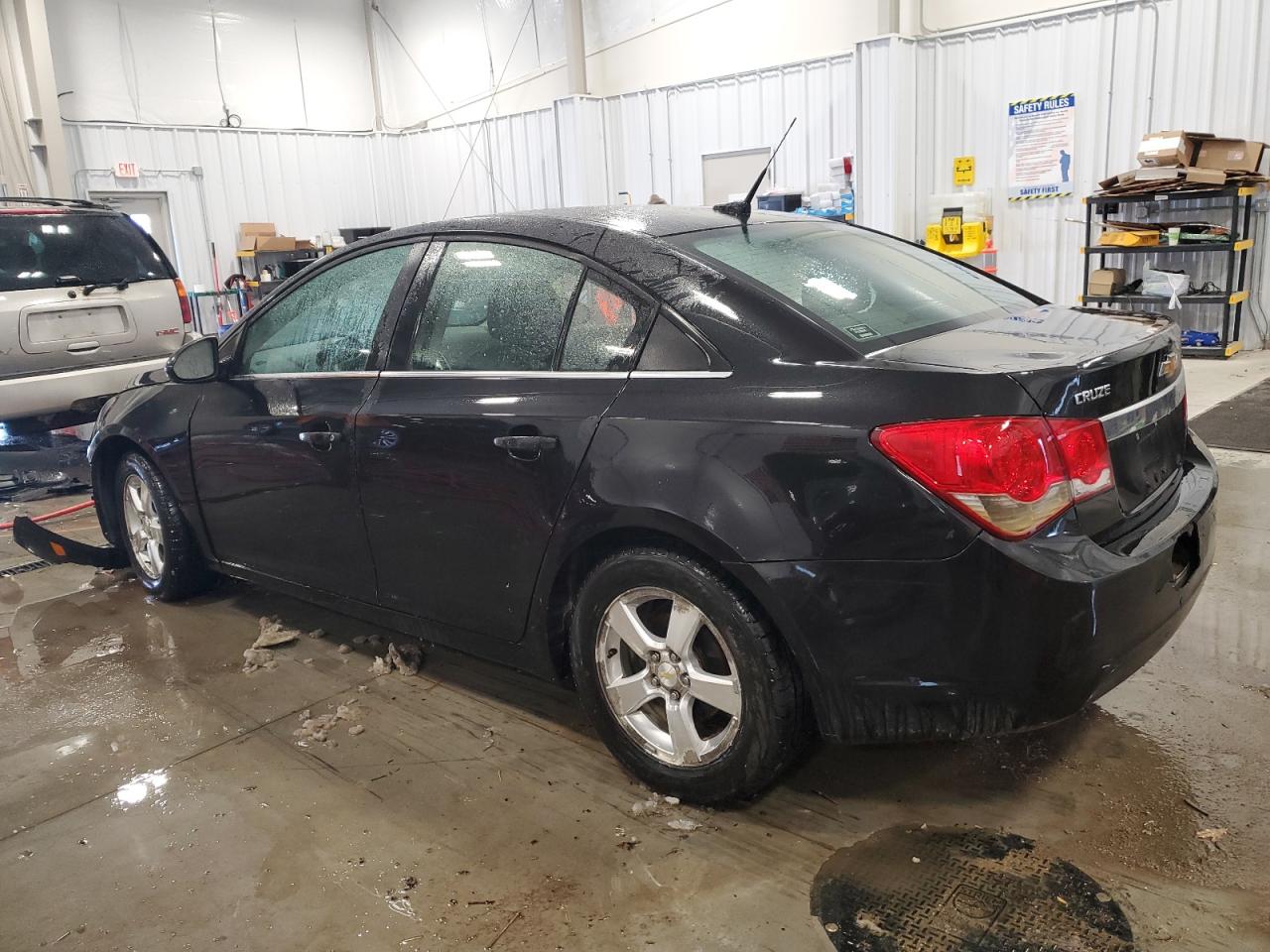 2014 Chevrolet Cruze - Image 2