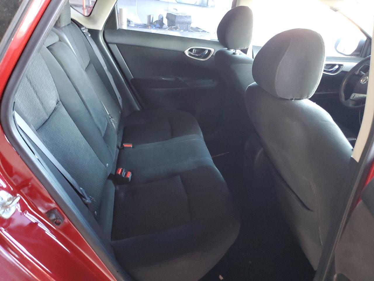 2014 Nissan Sentra - Image 10