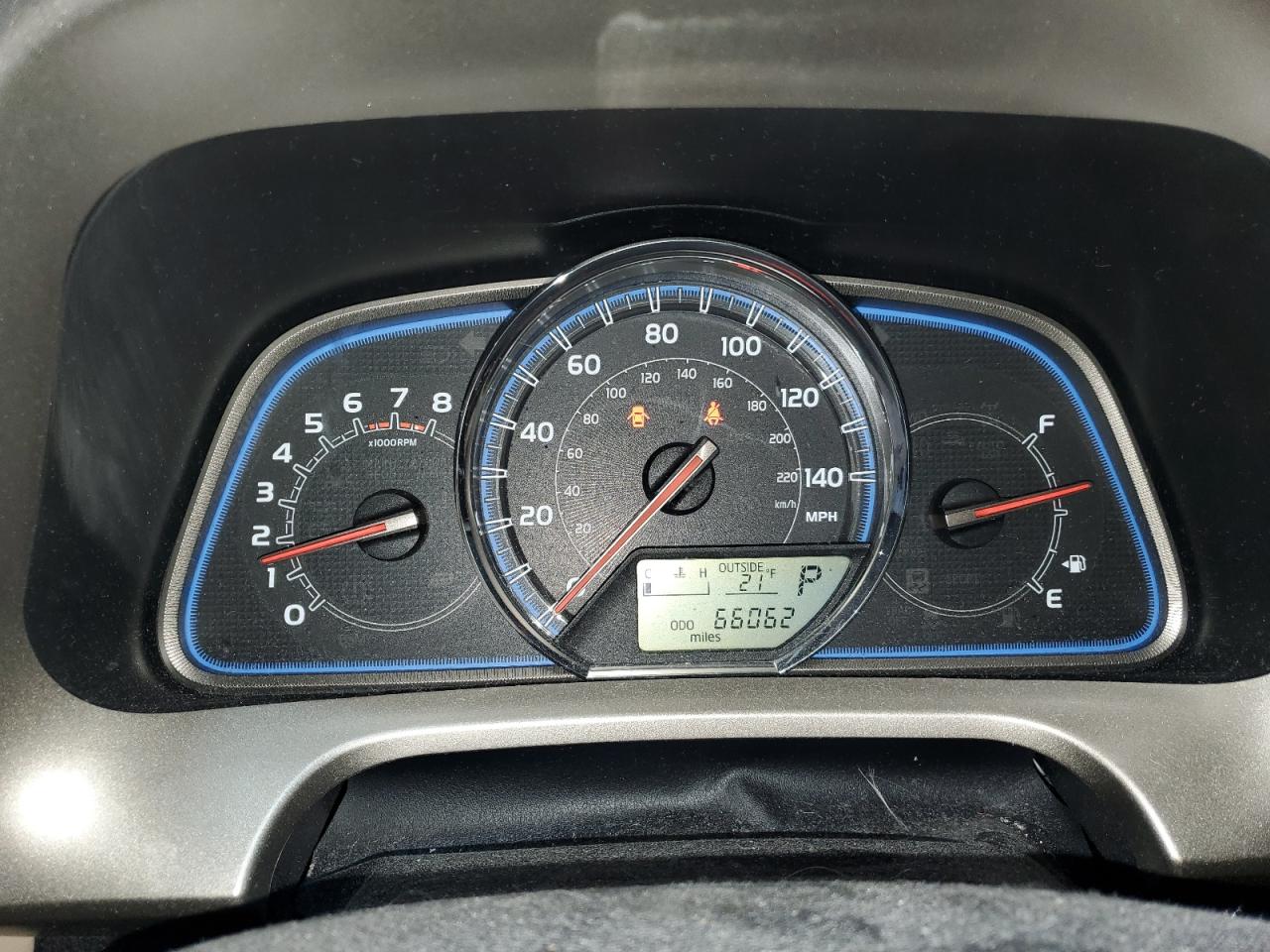 2013 Toyota RAV 4 - Image 9