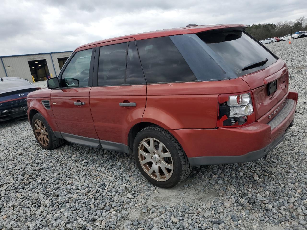 2009 Land Rover Range Rover - Image 2