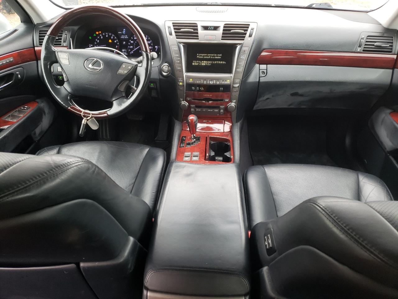 2009 Lexus LS - Image 8