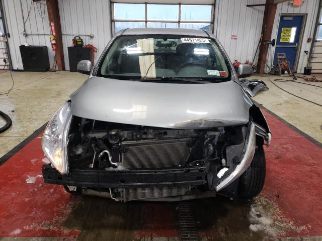  NISSAN VERSA 2012 Сірий