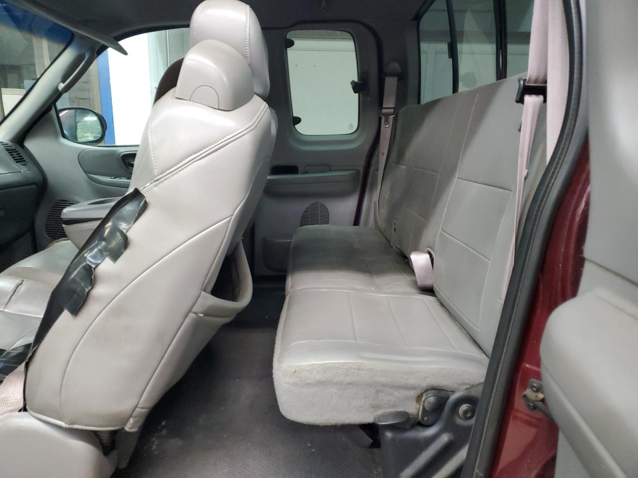 2003 Ford F-150 - Image 10