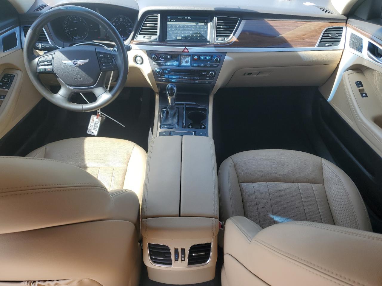 2016 Hyundai Genesis - Image 8