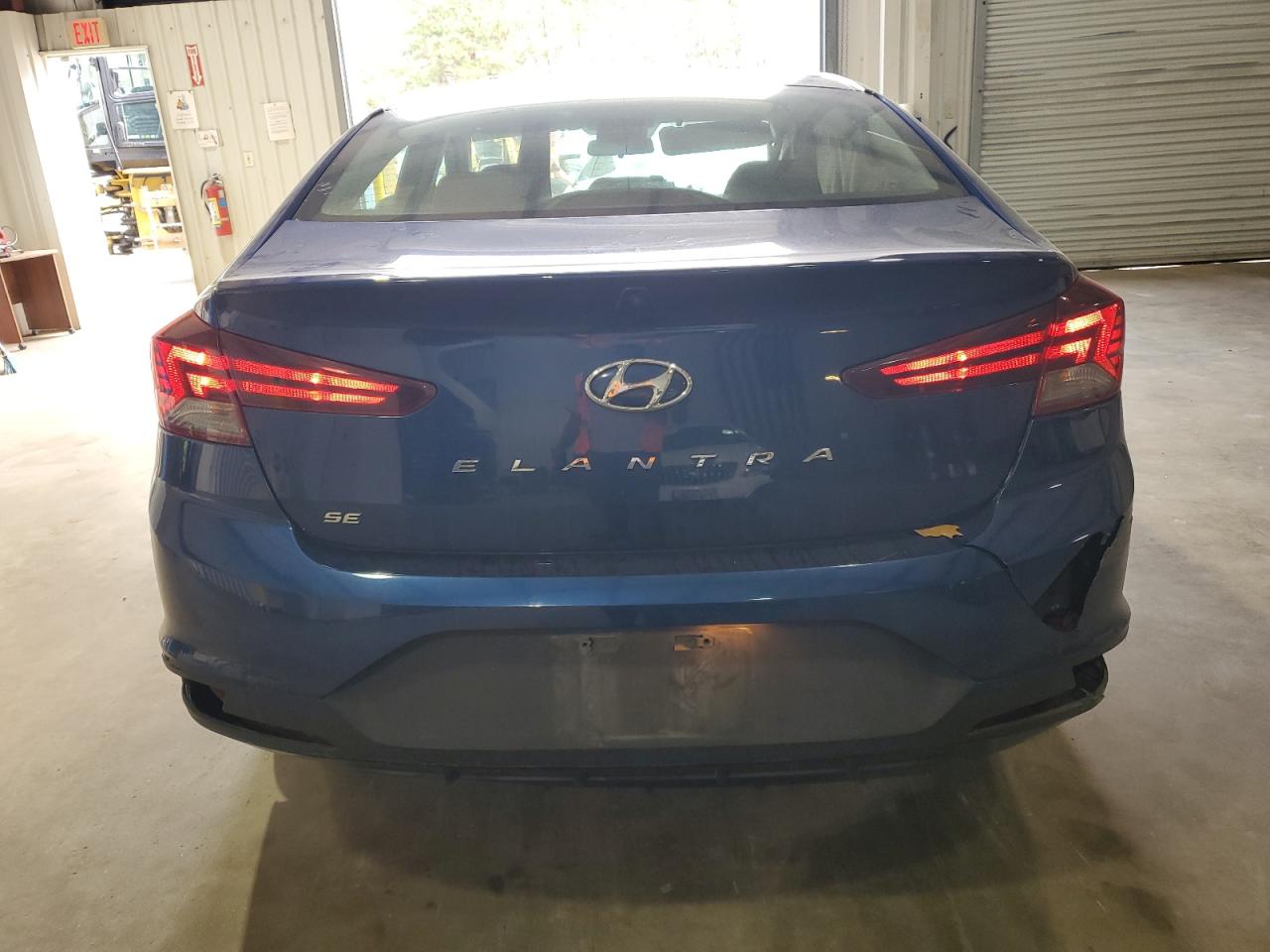 2020 Hyundai Elantra - Image 6