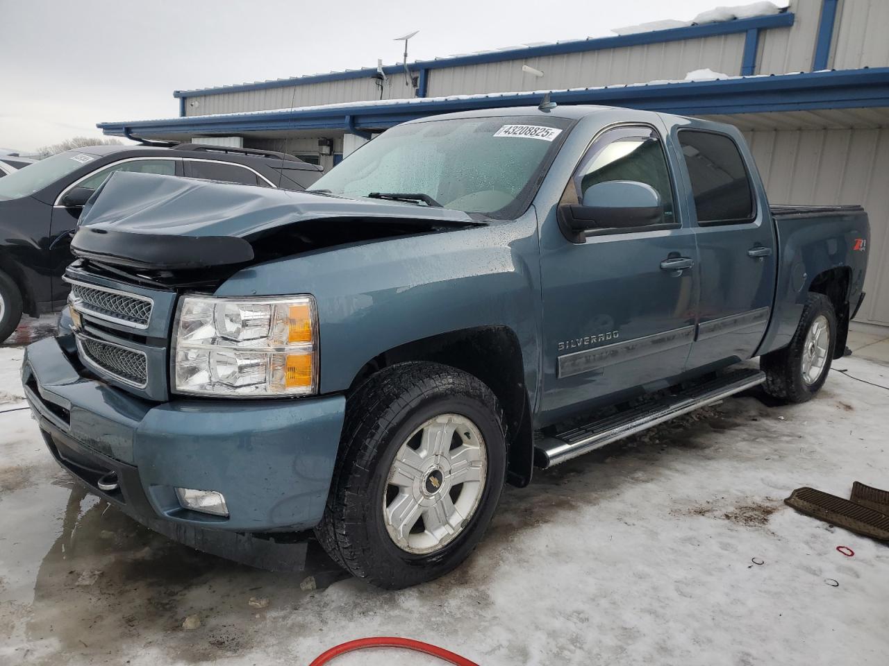 2013 Chevrolet Silverado - Image 1