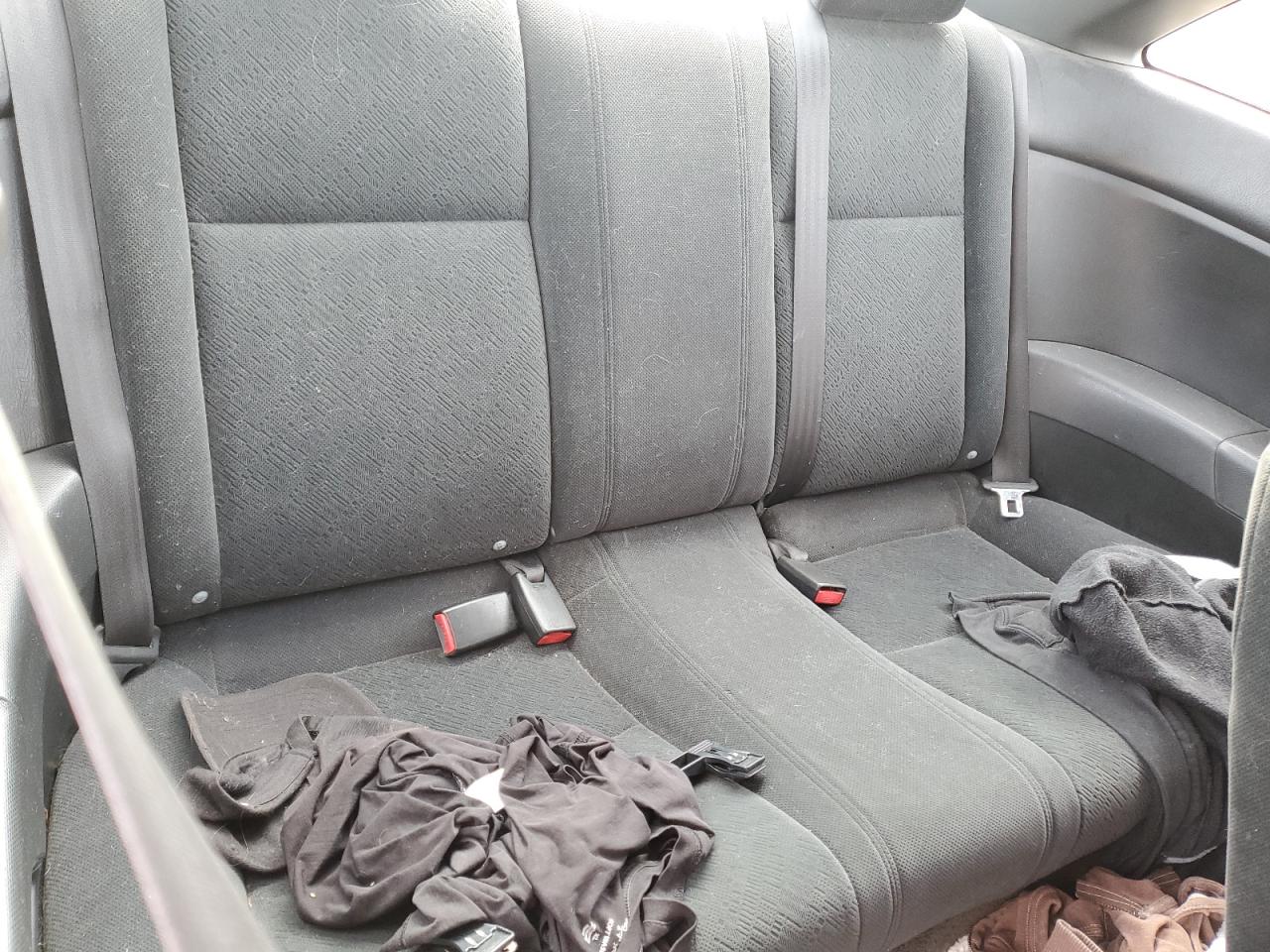2004 Honda Civic - Image 10