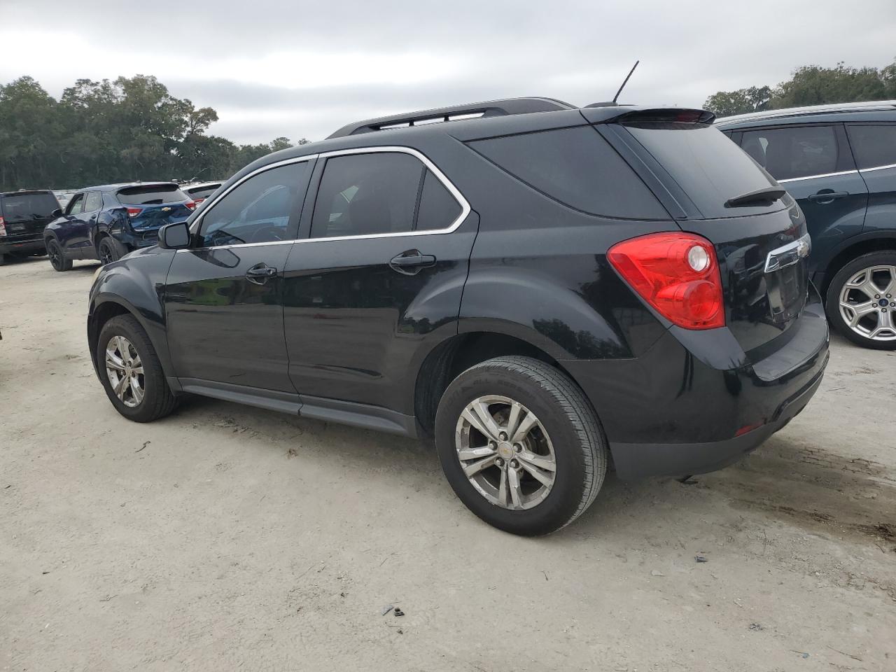2015 Chevrolet Equinox - Image 2