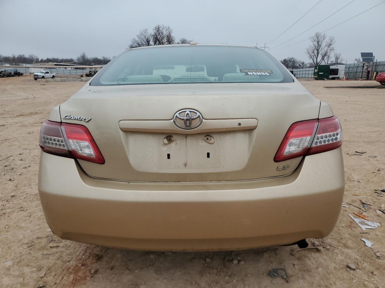 2011 Toyota Camry - Image 6