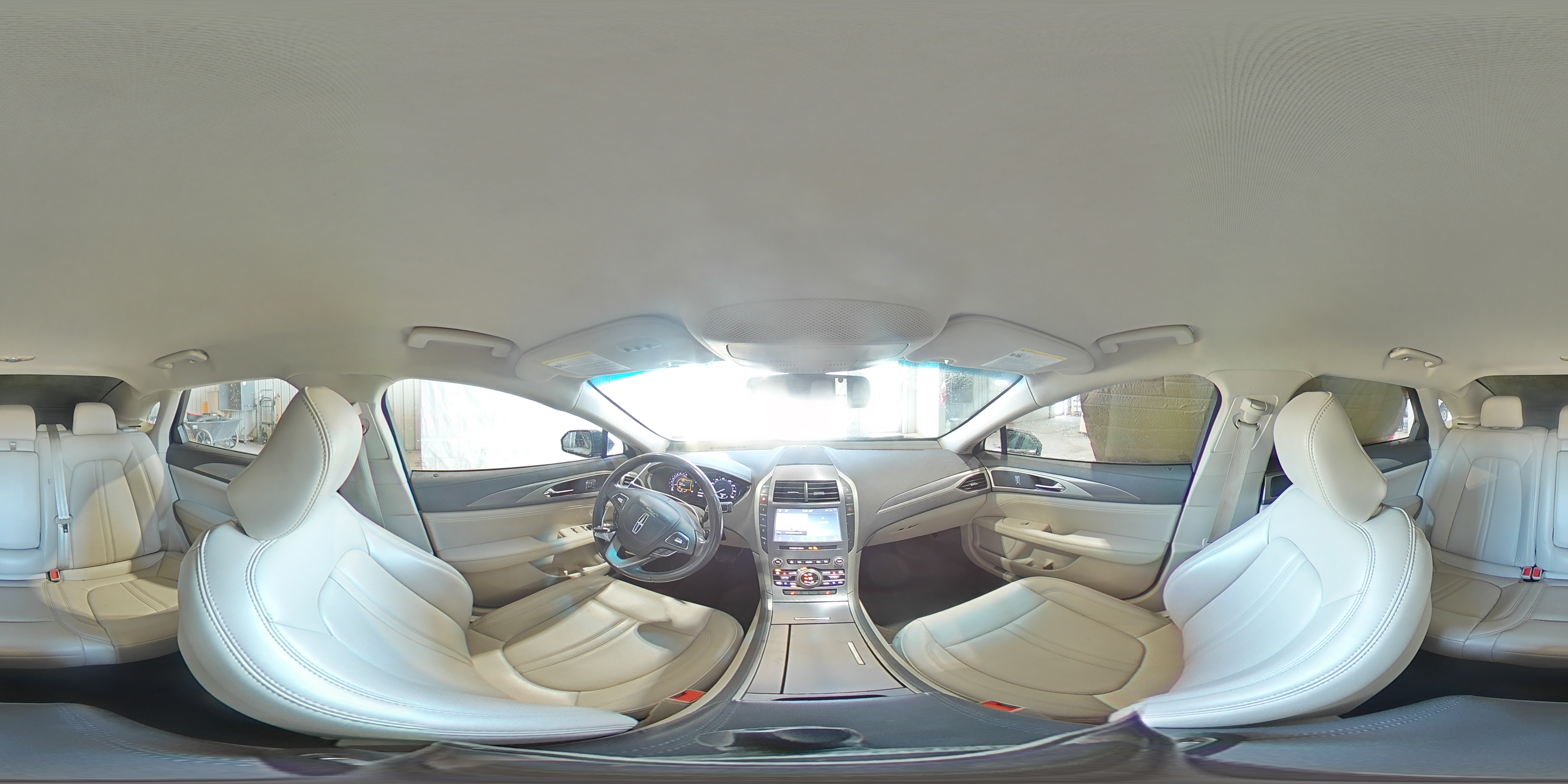 2020 Lincoln MKZ - Image 14