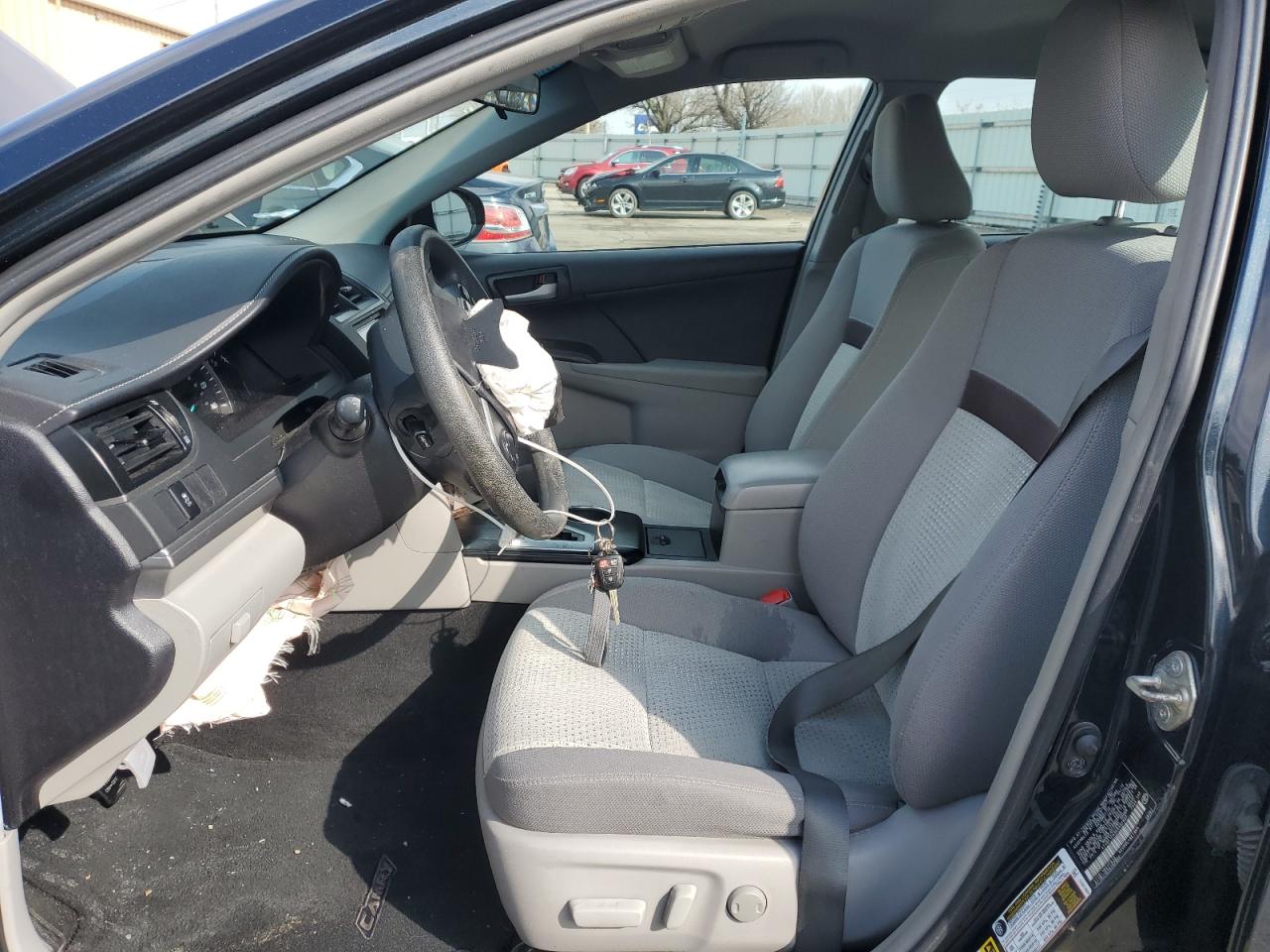 2014 Toyota Camry - Image 7