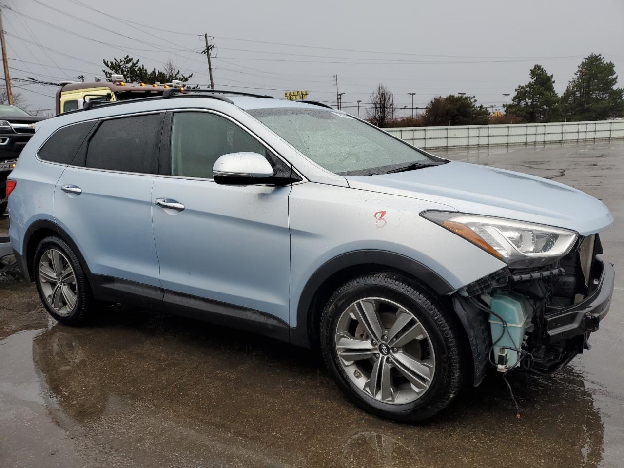 2013 Hyundai Santa Fe - Image 4