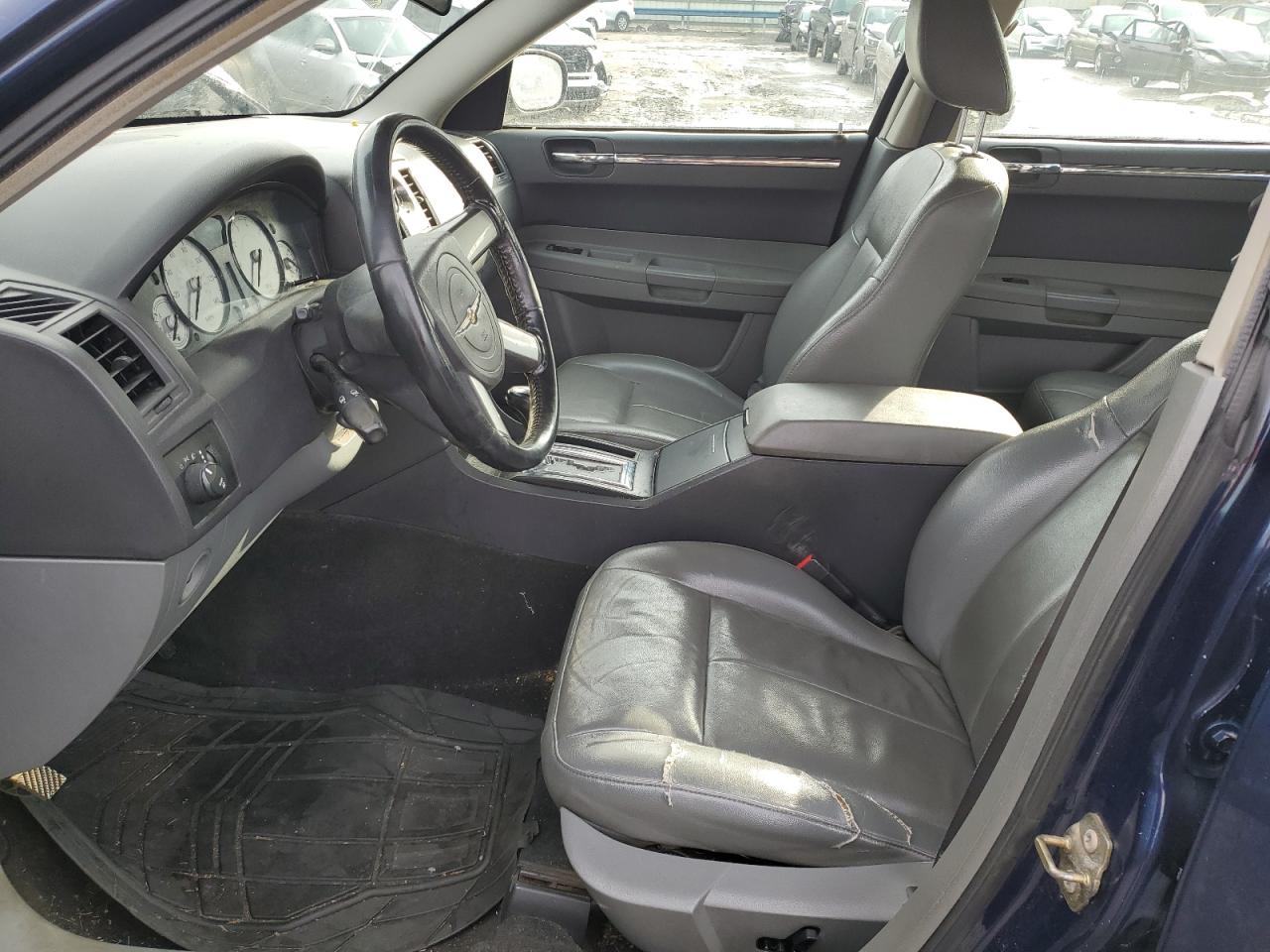 2005 Chrysler 300 Touring VIN: 2C3JA53G55H612029 Lot: 66482405