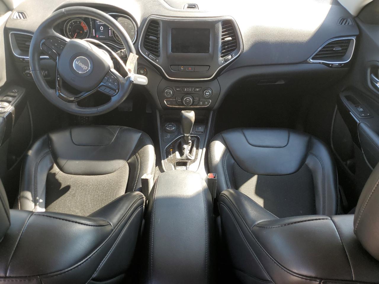 2019 Jeep Grand Cherokee - Image 8