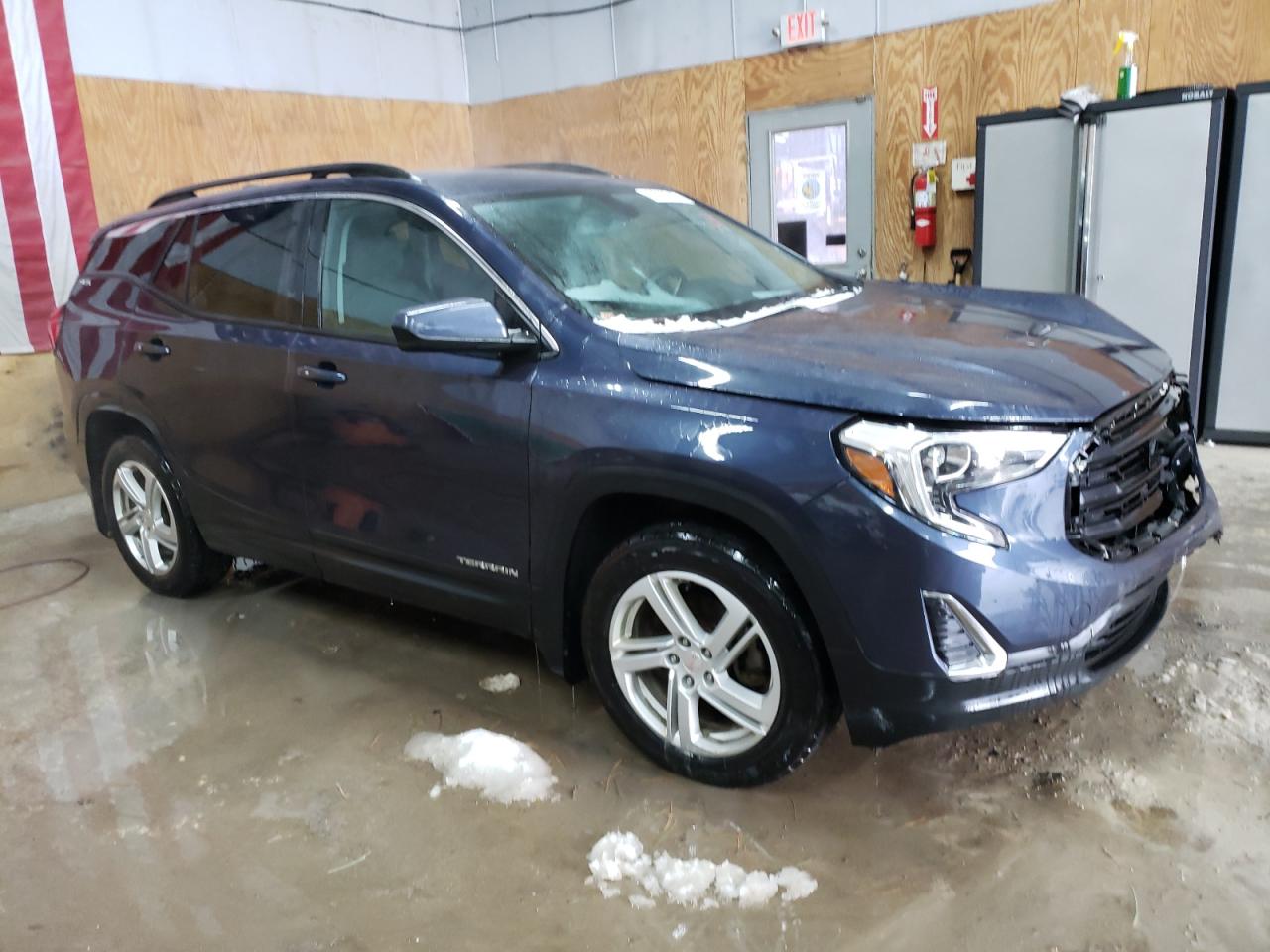 2018 GMC Terrain - Image 4