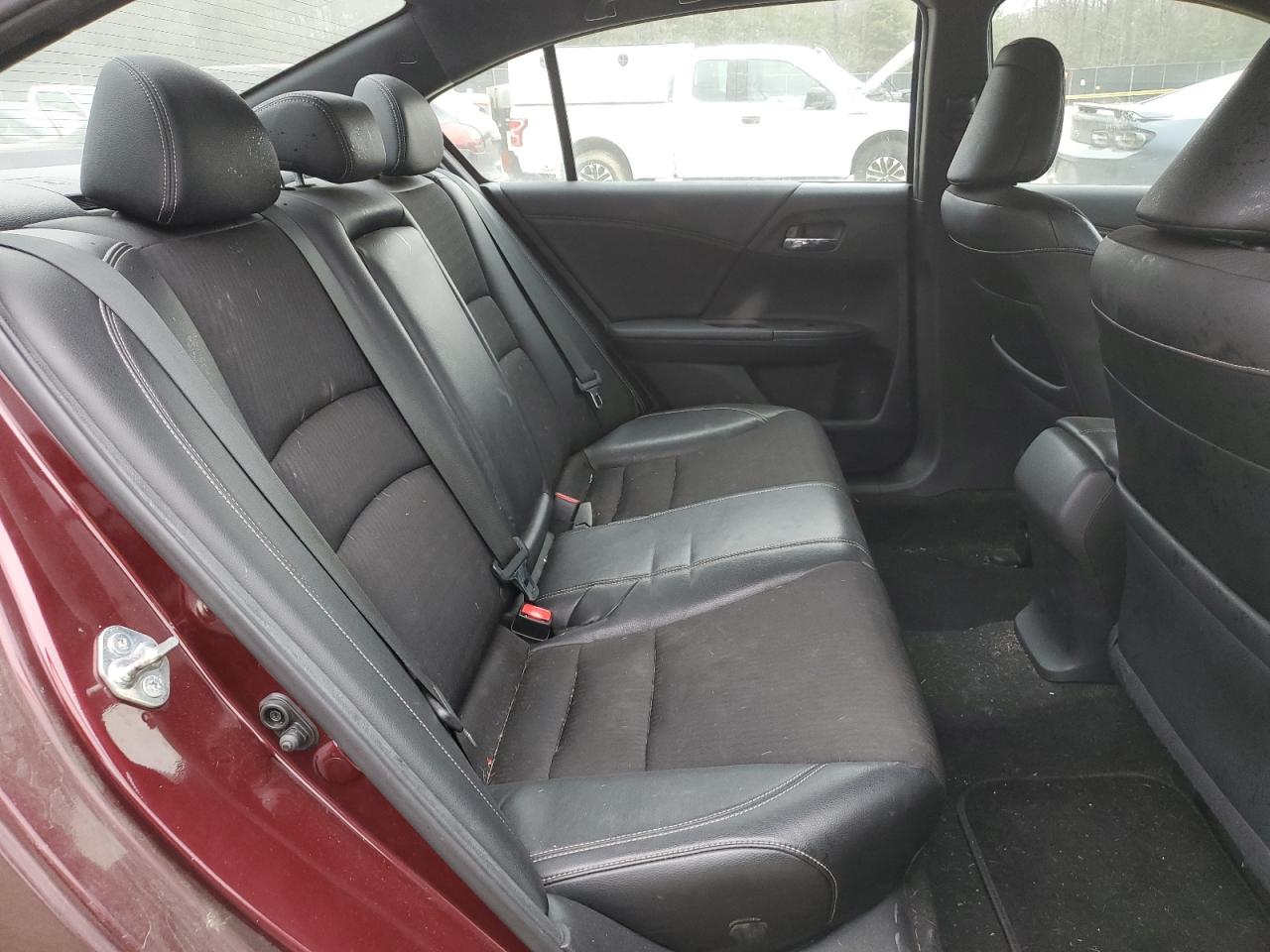 2016 Honda Accord - Image 10