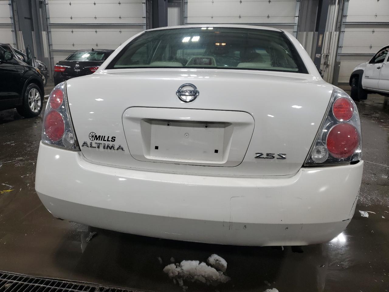 2005 Nissan Altima - Image 6