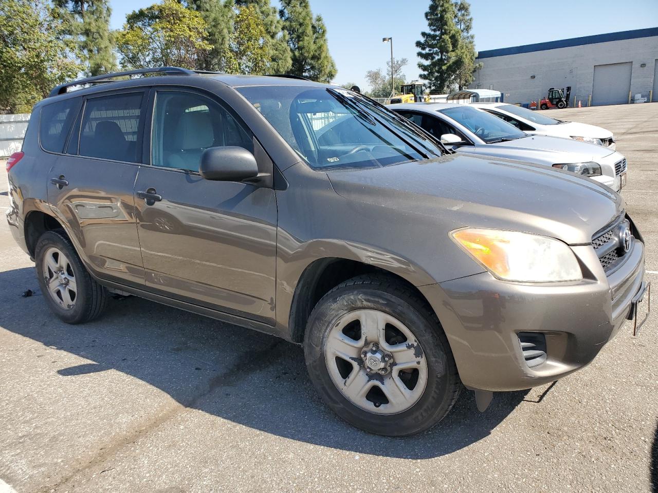2011 Toyota RAV 4 - Image 4
