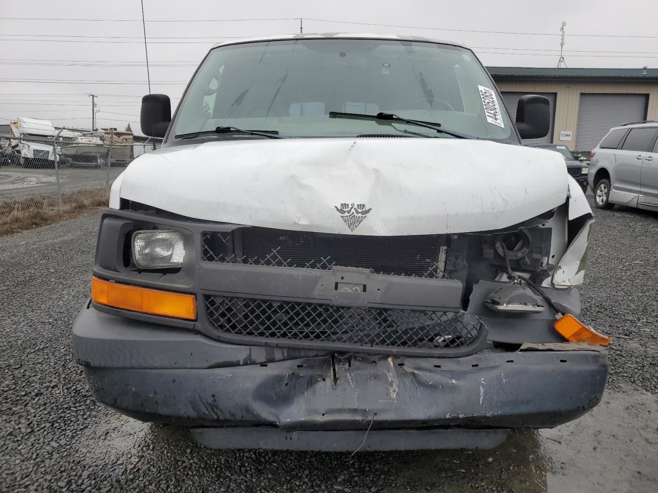 2006 Chevrolet Express - Image 5